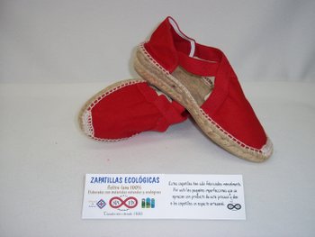 Alpargata cruzada elásticos roja 1
