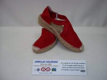 Alpargata cruzada elásticos roja 2