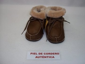 Modelo 1 - Marrón con suela