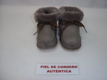 Modelo 1 - Gris con suela